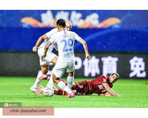 从战术枢纽到攻防核心罗德里技术特点深度再解析与现代中场价值重构